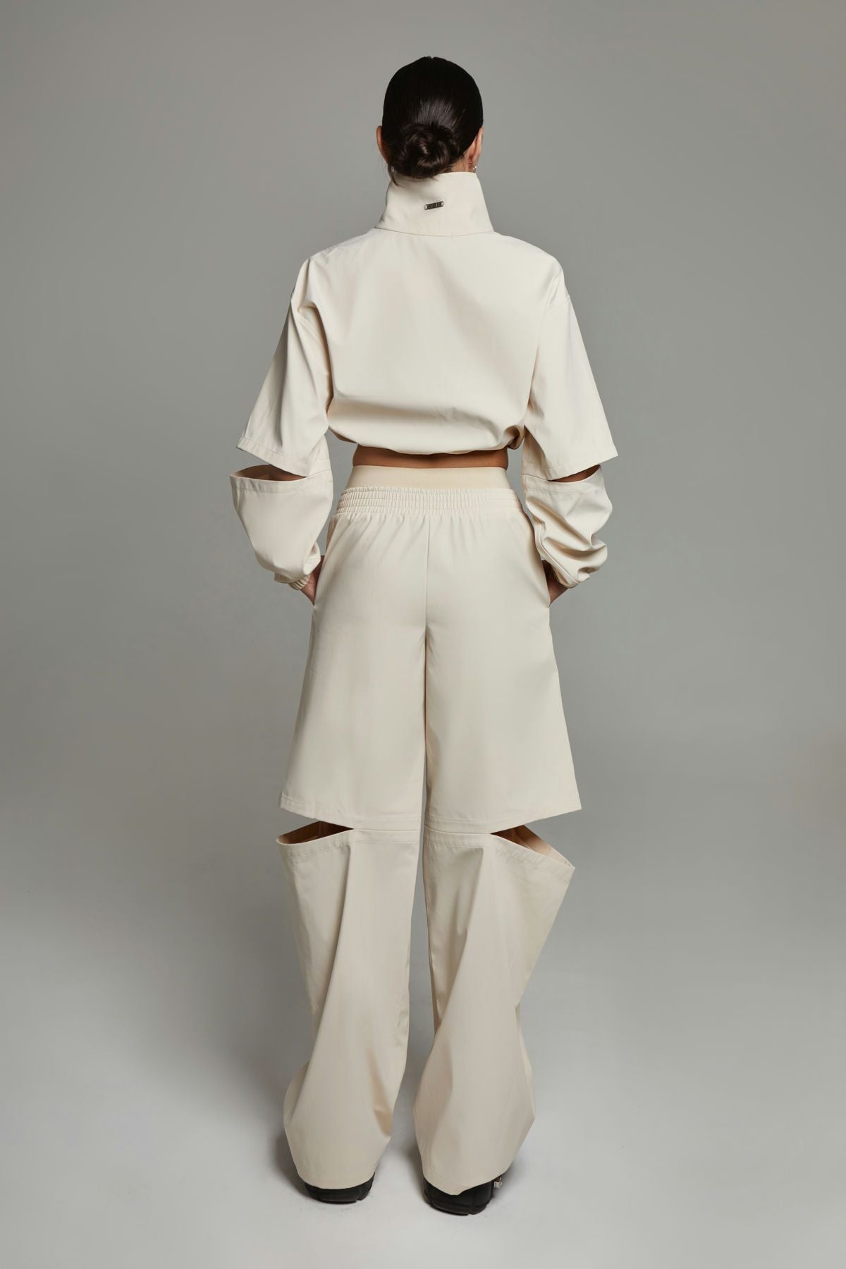 Jogginghose mit Schlitz, Beige