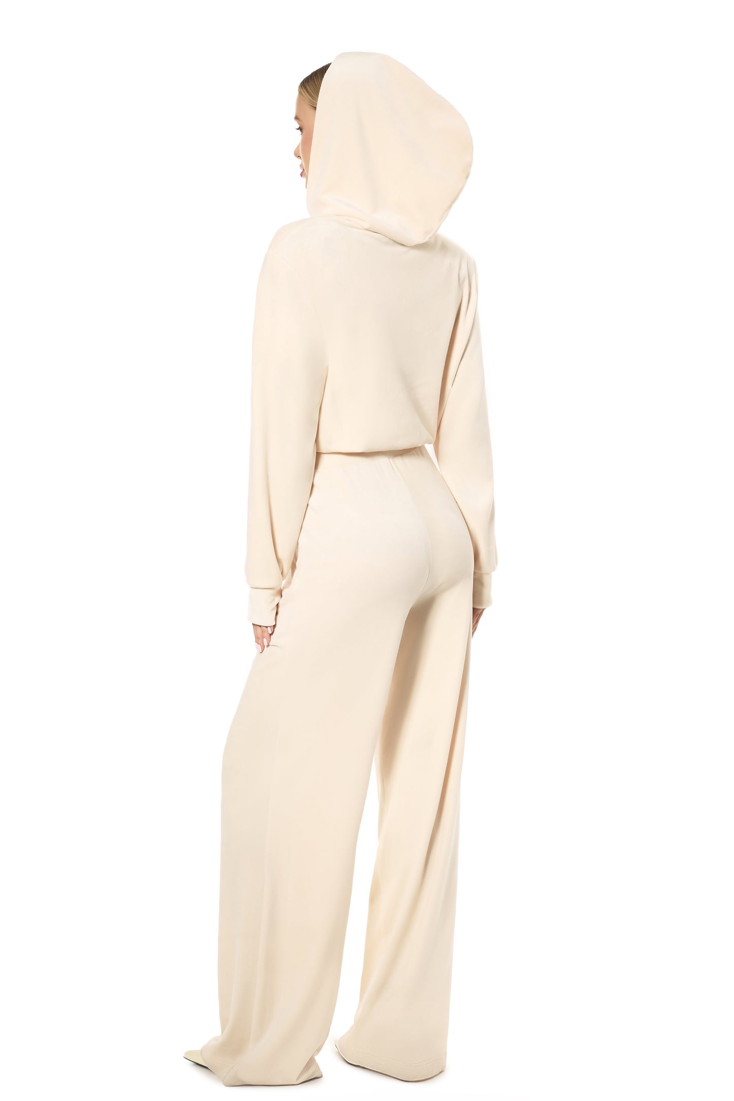 Zip - hoodie of velour SVYATAYA, creamy