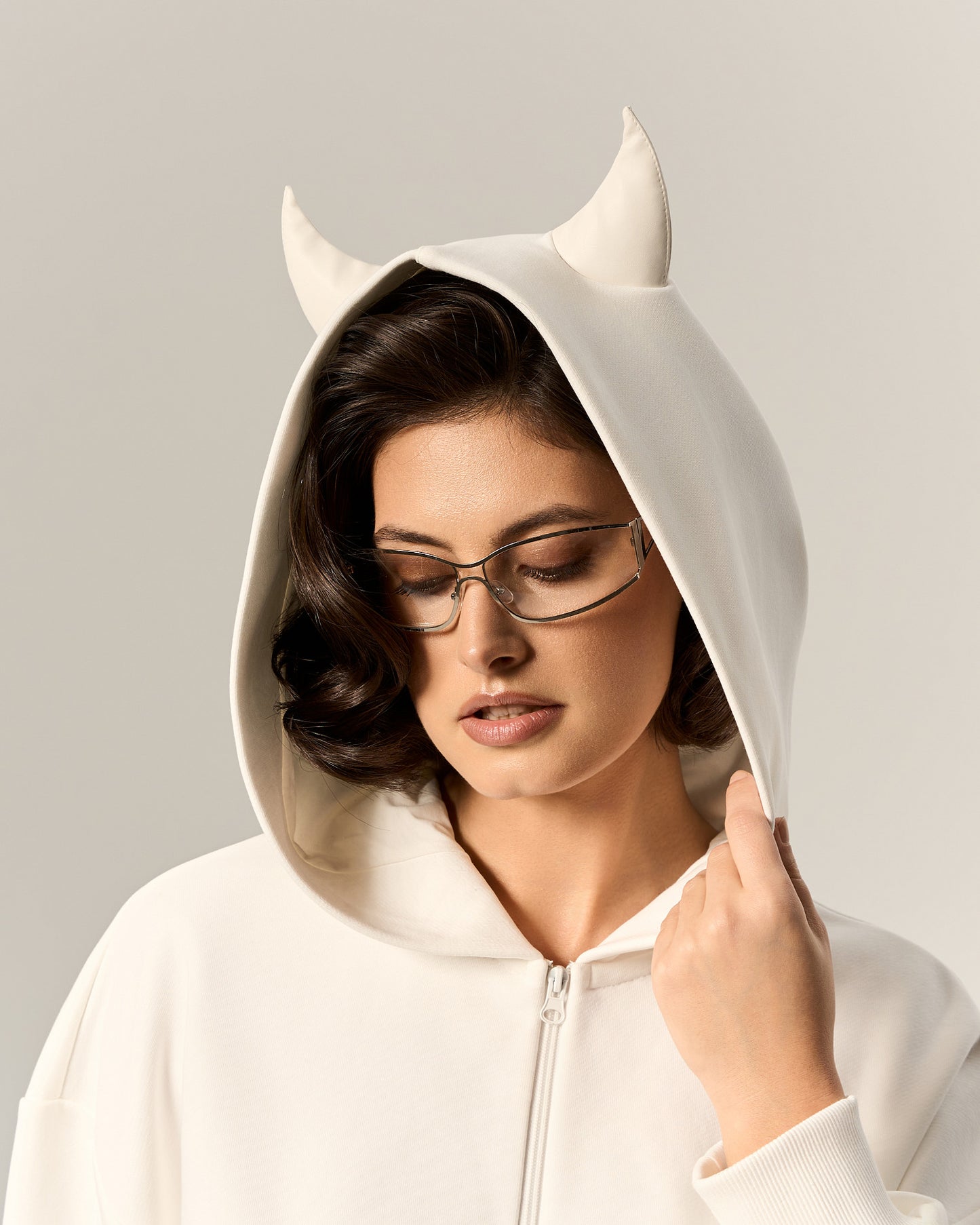 Hoodie ‘Little White Devil’