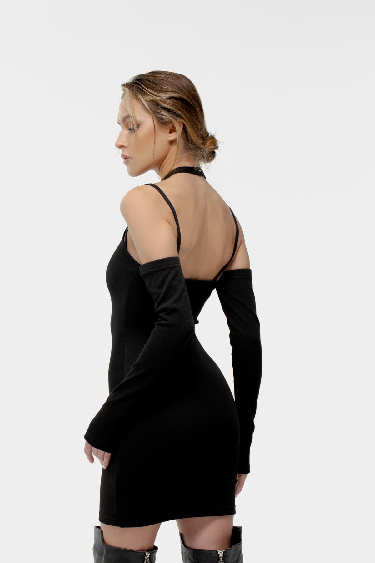 Minikleid mit Schulterlinie, Schwarz