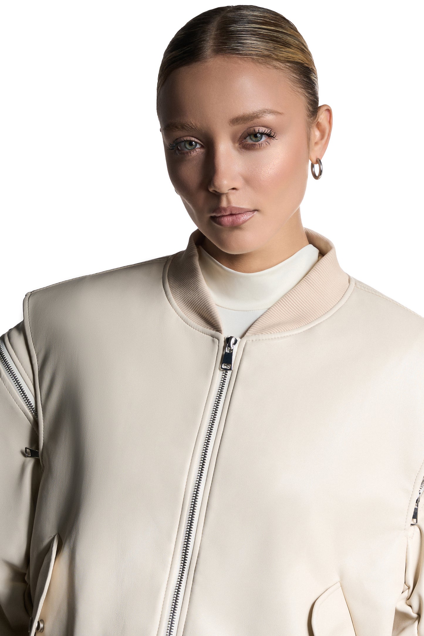 Bombenjacke aus Öko-Leder, Milky