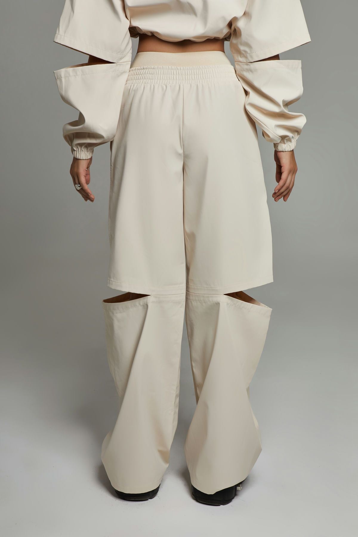 Jogginghose mit Schlitz, Beige