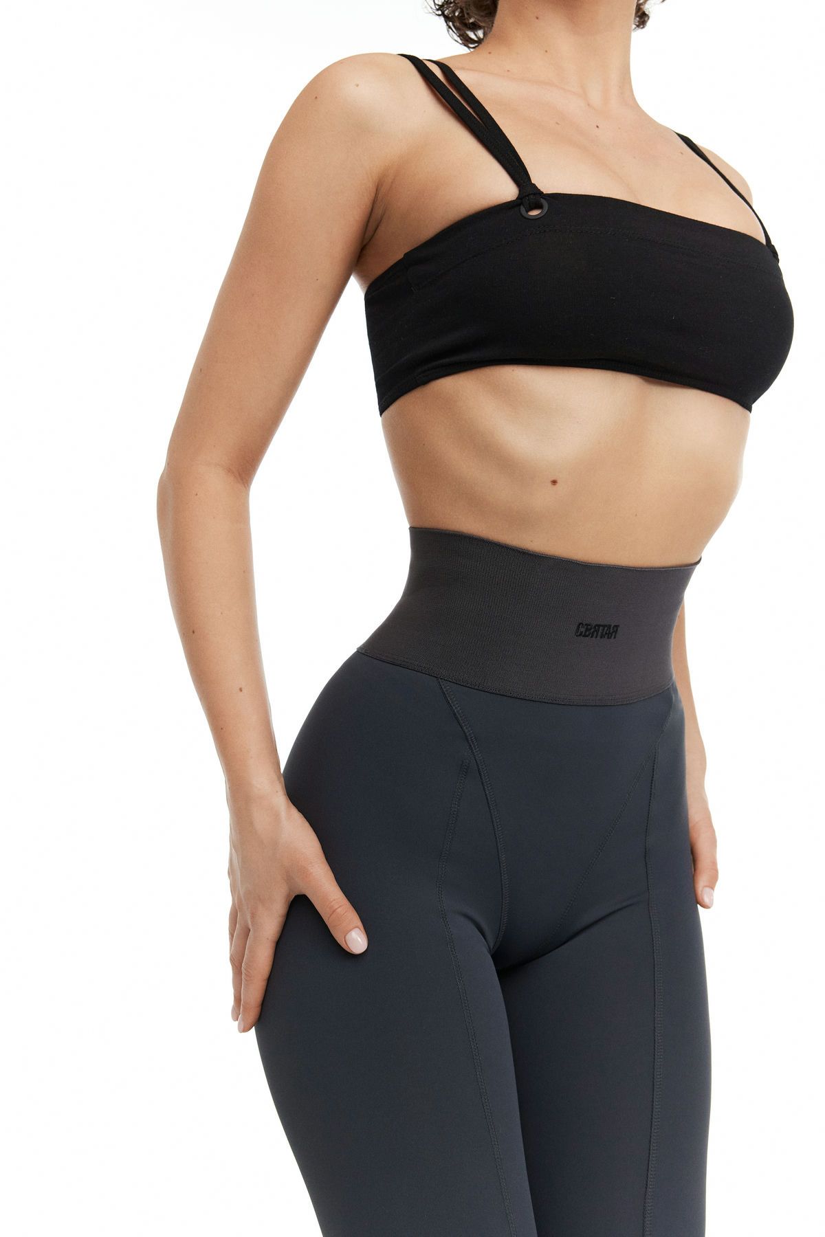 Leggings mit dekorativen Schnitten in Graphit