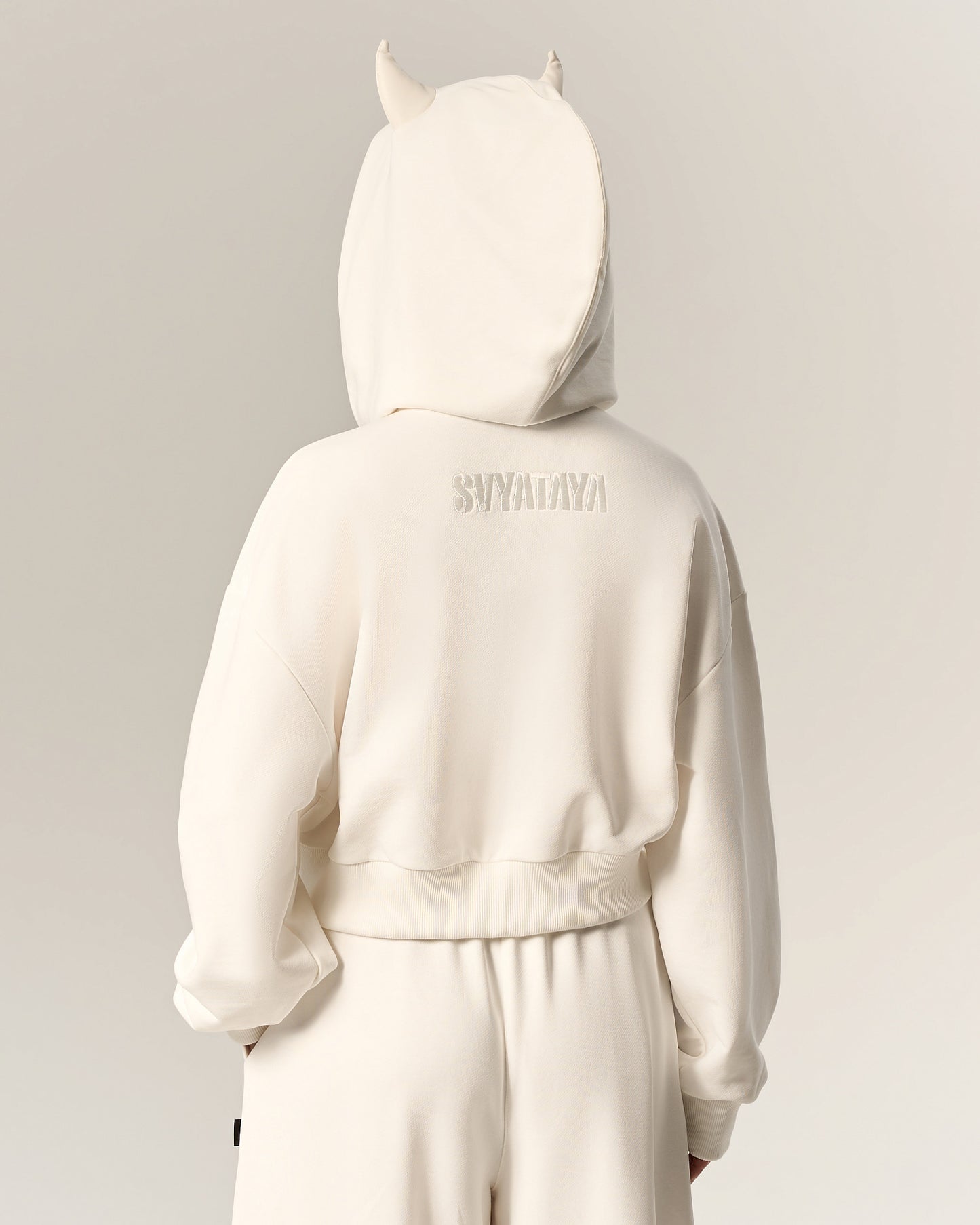 Hoodie ‘Little White Devil’