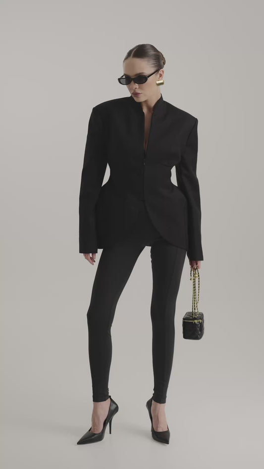 Jacket with accent line at the hips